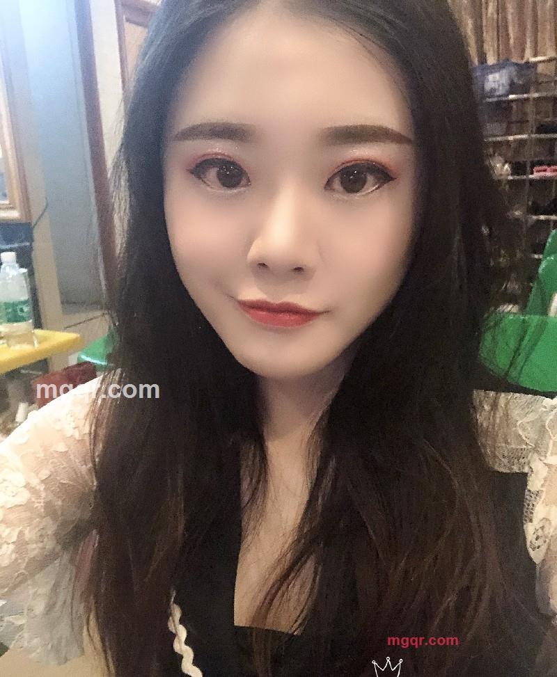 开心小麻花的第1张照片