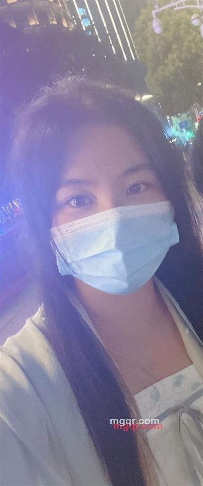 风中百合123的第1张照片