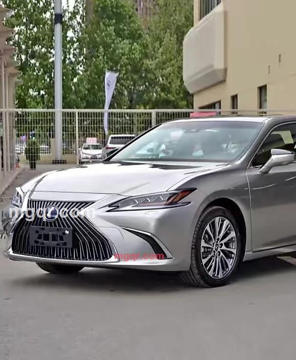 有情有性有钱的第1张照片