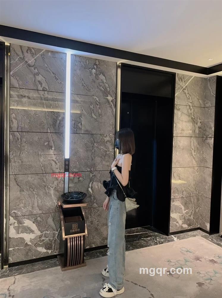 小丫头的第1张照片