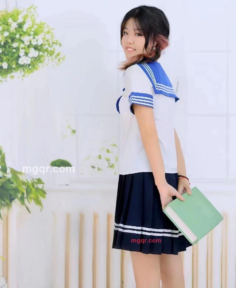 莹莹小仙女的第2张照片