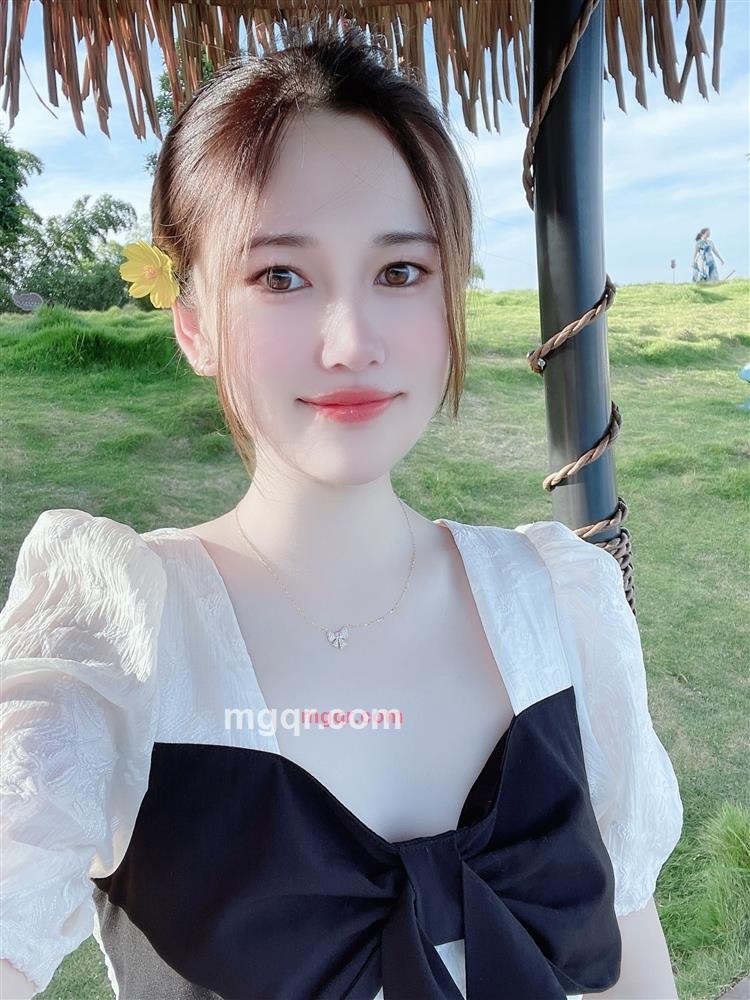 花颜的第3张照片