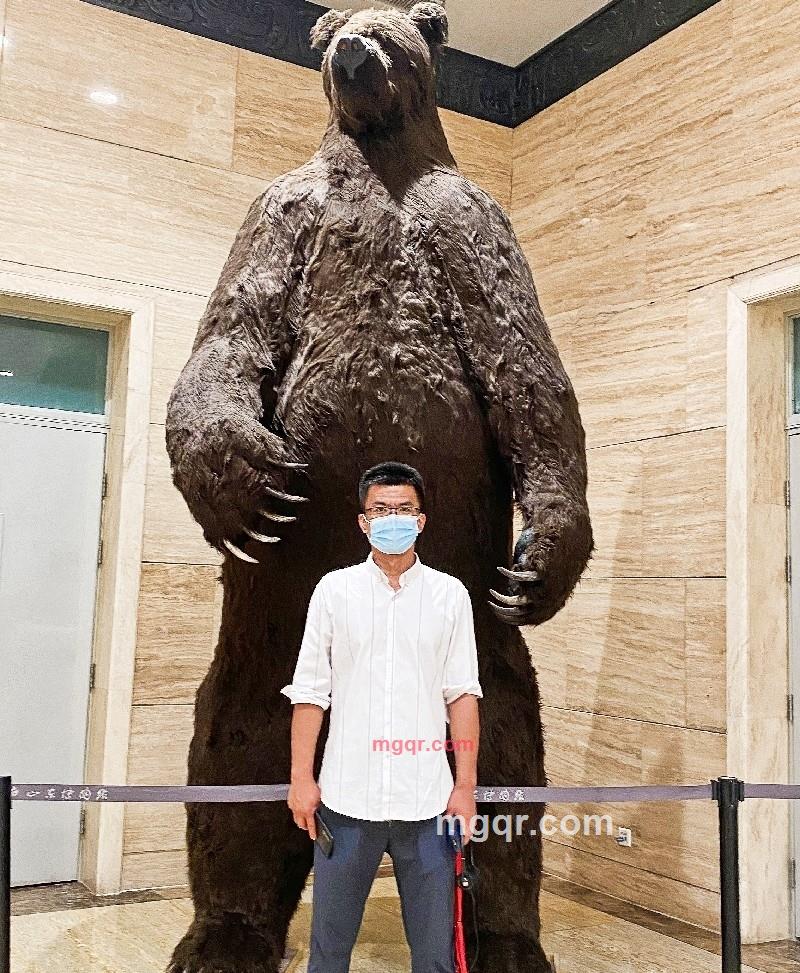 烈火骄阳的第1张照片