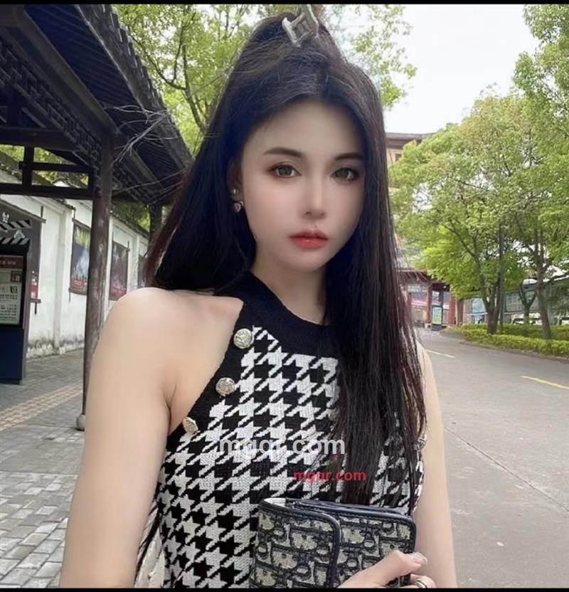 清雪晓雯的第1张照片