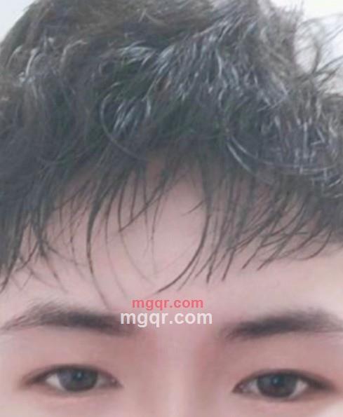 在等一个女人的第2张照片