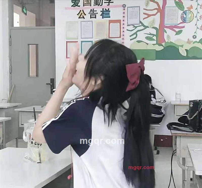 可爱的小白菜的第1张照片