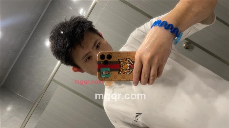 ?的另类的第1张照片