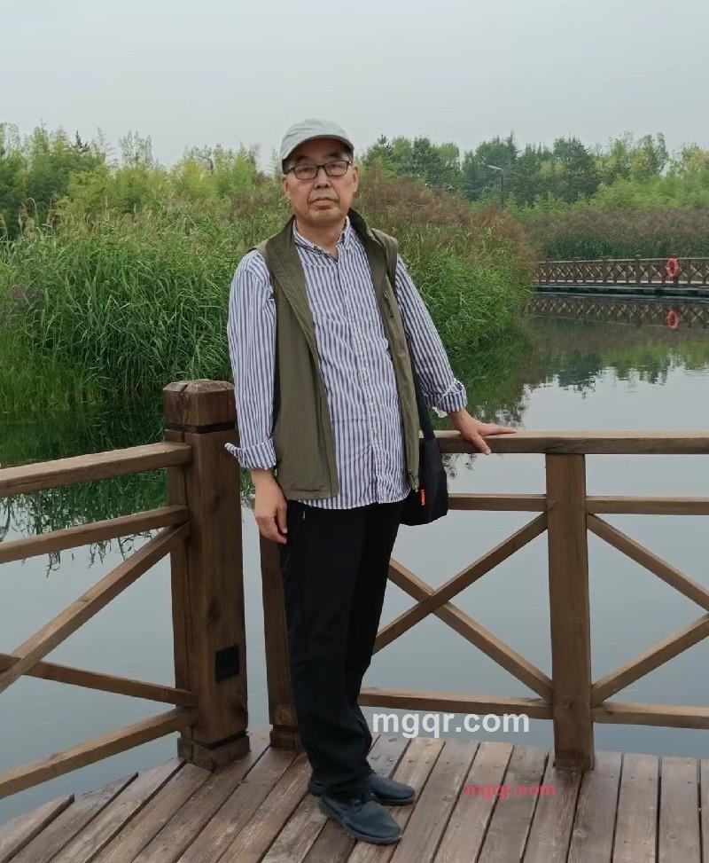 苍松的第1张照片