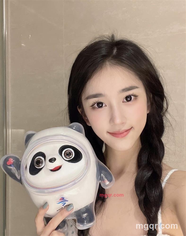 天鹅??的第3张照片