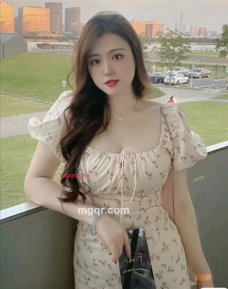 荷花盛开的第1张照片