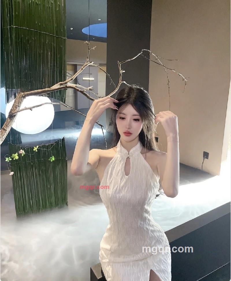 气质小仙女的第1张照片