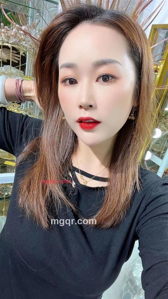 等爱的玫瑰的第1张照片