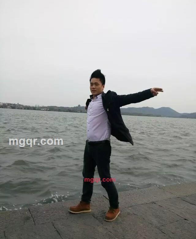 捏捏小脸的第1张照片