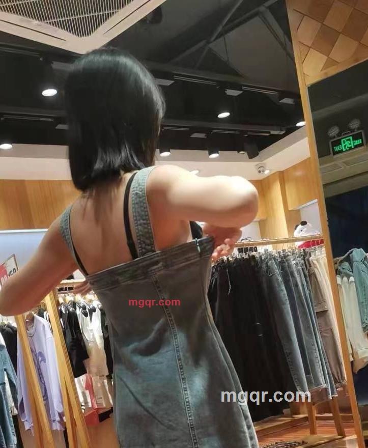 满满的第1张照片