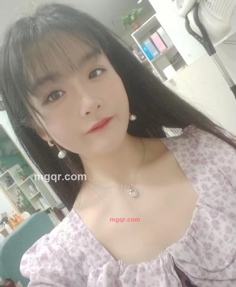 软萌乖乖女的第3张照片