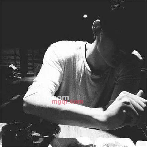 夜深人静了的第1张照片