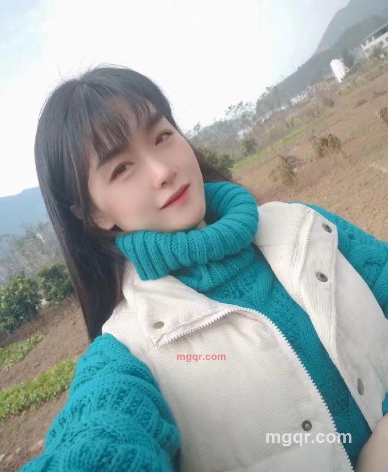 软萌乖乖女的第1张照片