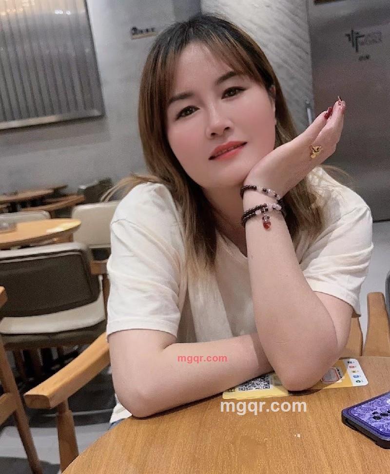 艳艳子的第1张照片