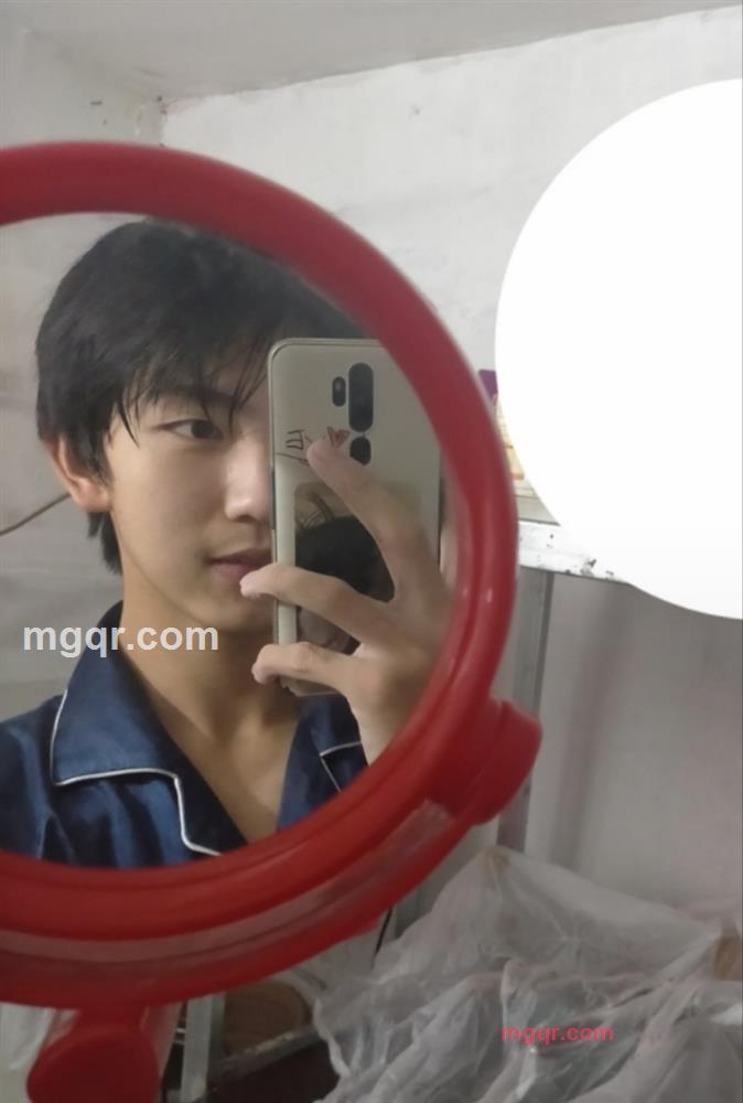 厕酱酱的第3张照片