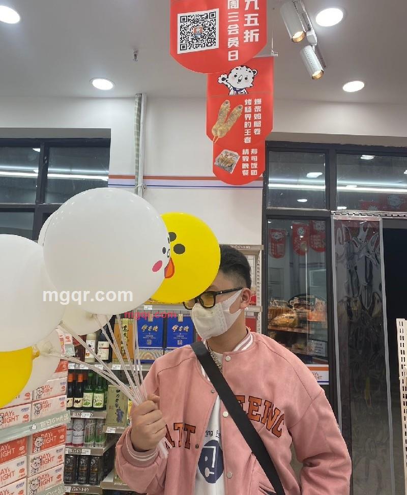 纯情22岁色男的第1张照片