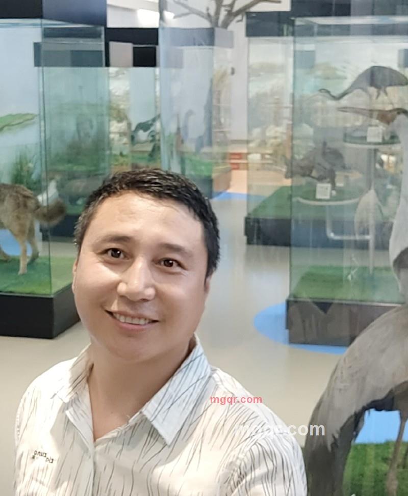 谁是谁的谁的第2张照片