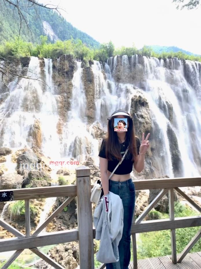 搅碎一池春水的第1张照片