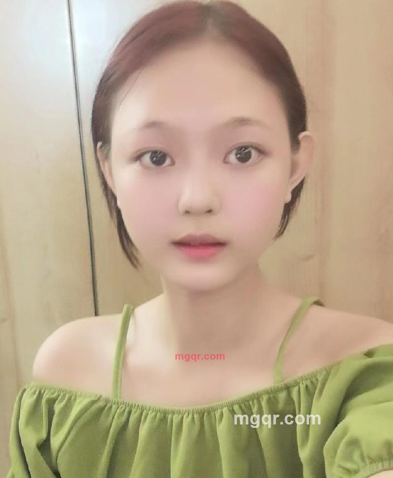 妮可的第1张照片