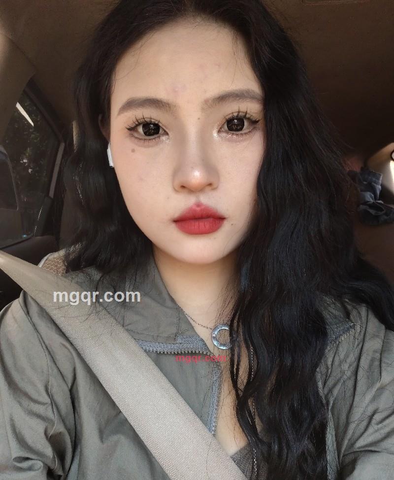 依依的第1张照片