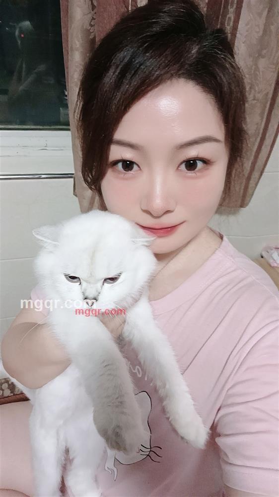 玻璃爱水晶心的第6张照片