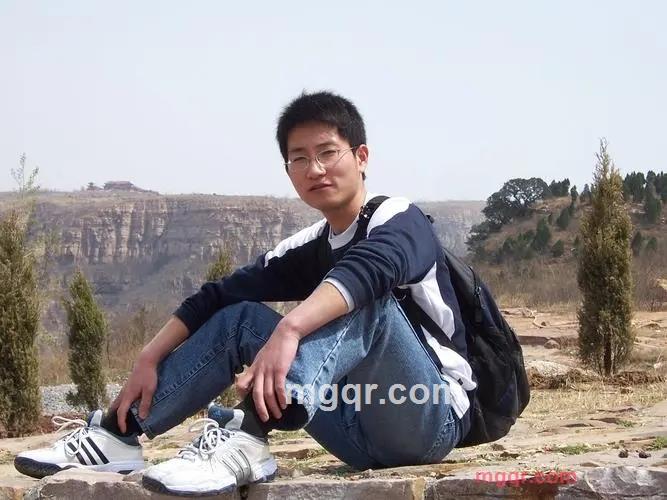 寂寞相聚的第1张照片