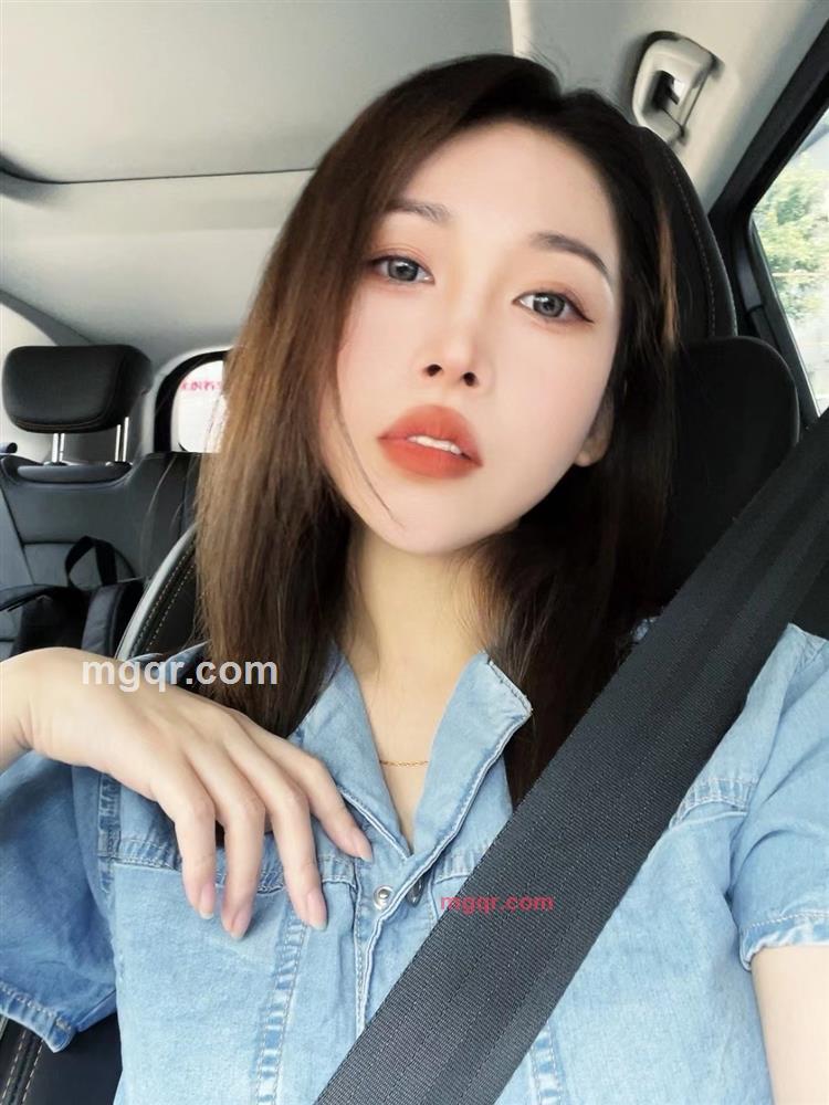 薇薇安娜的第1张照片