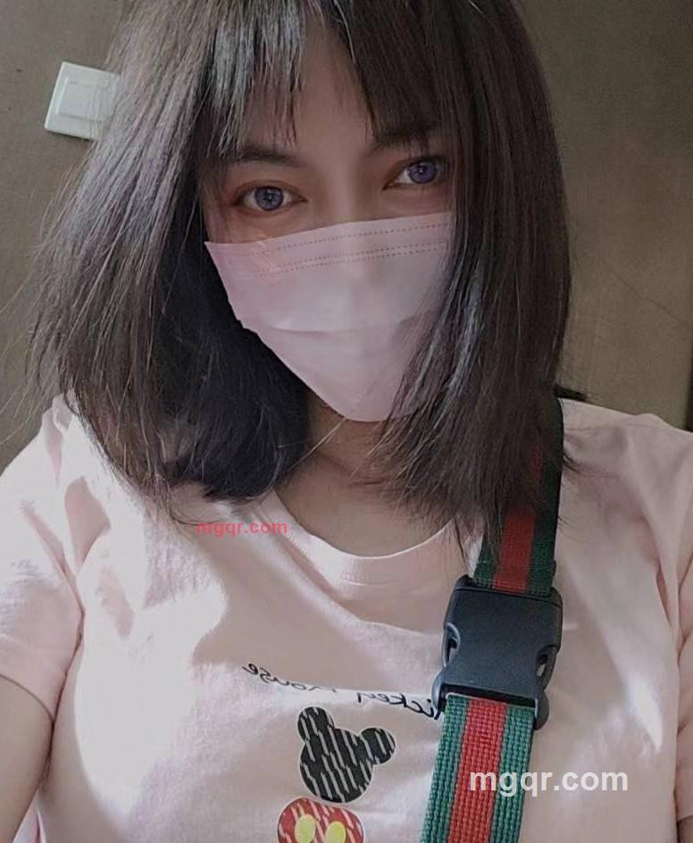 蓝色妖姬的第1张照片