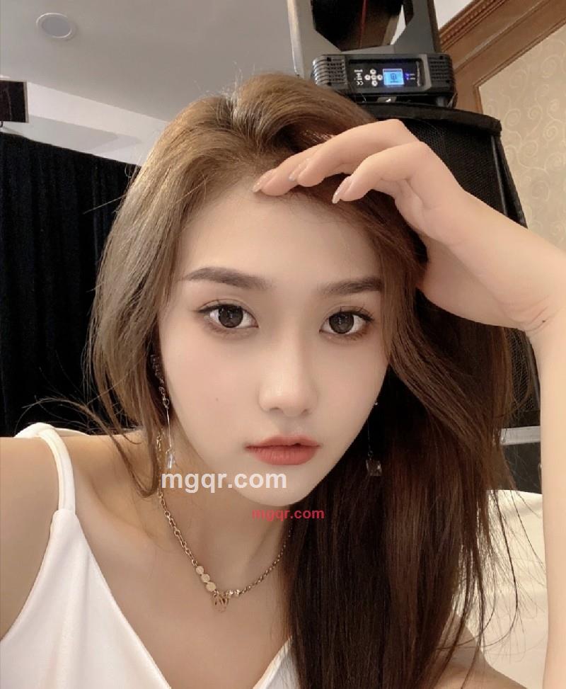 你的老婆的第5张照片