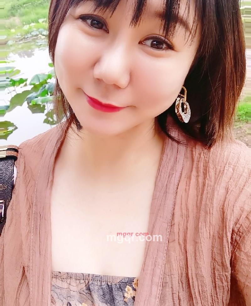 小女人的第2张照片