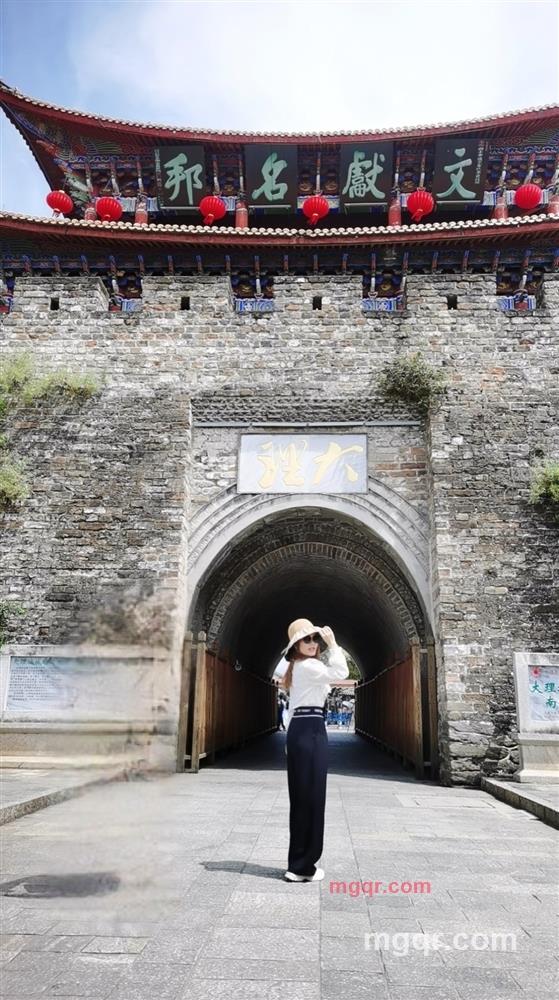 容我想想的第1张照片