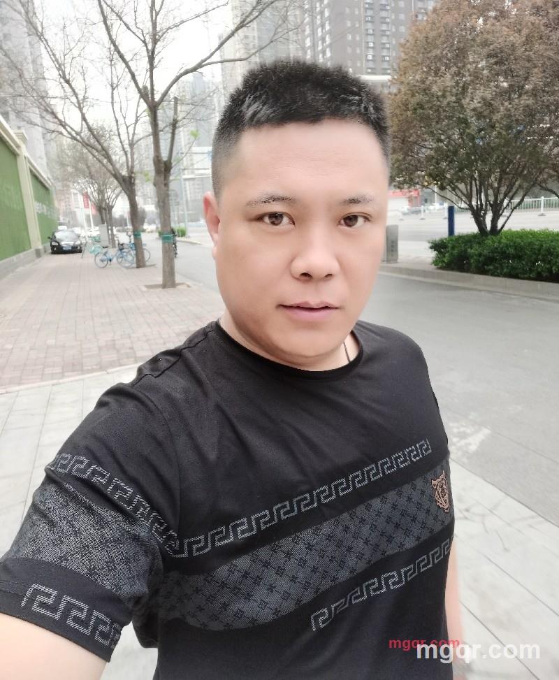 金龙的第2张照片