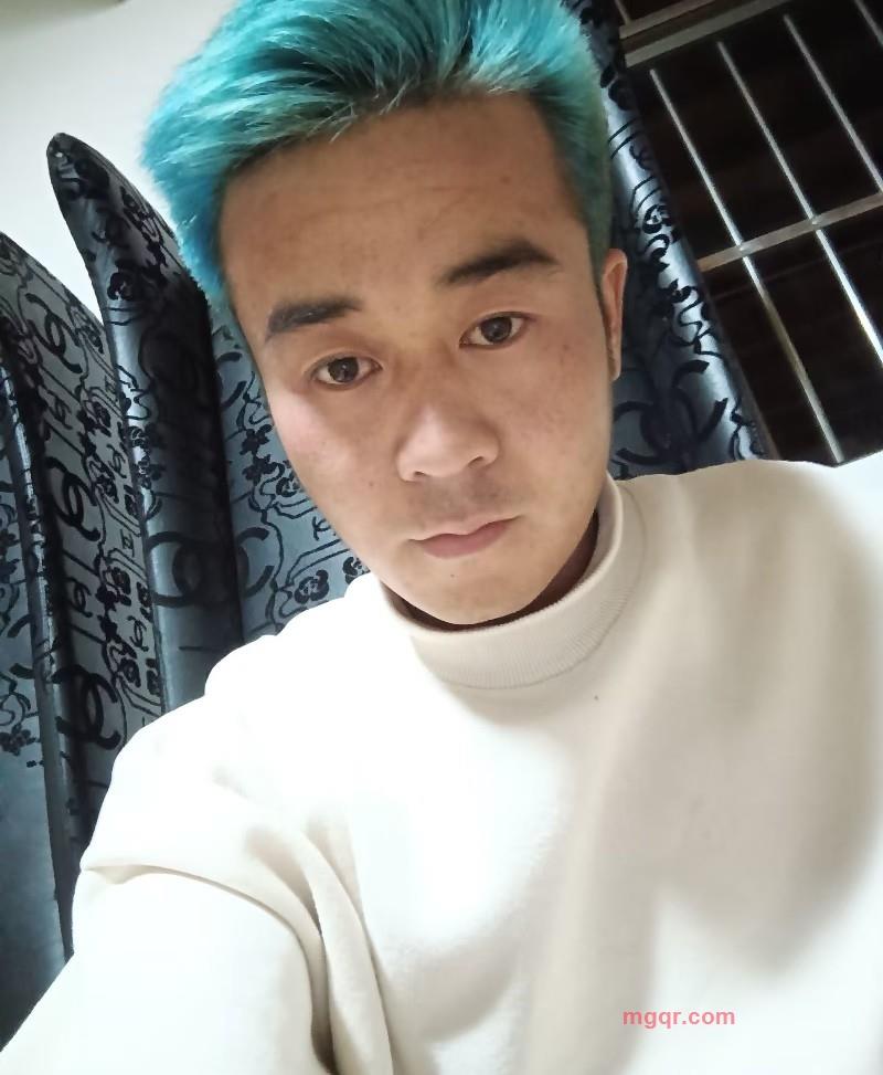 浮尘的第2张照片