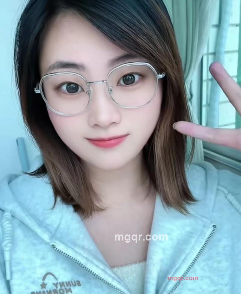 甜草莓的第1张照片