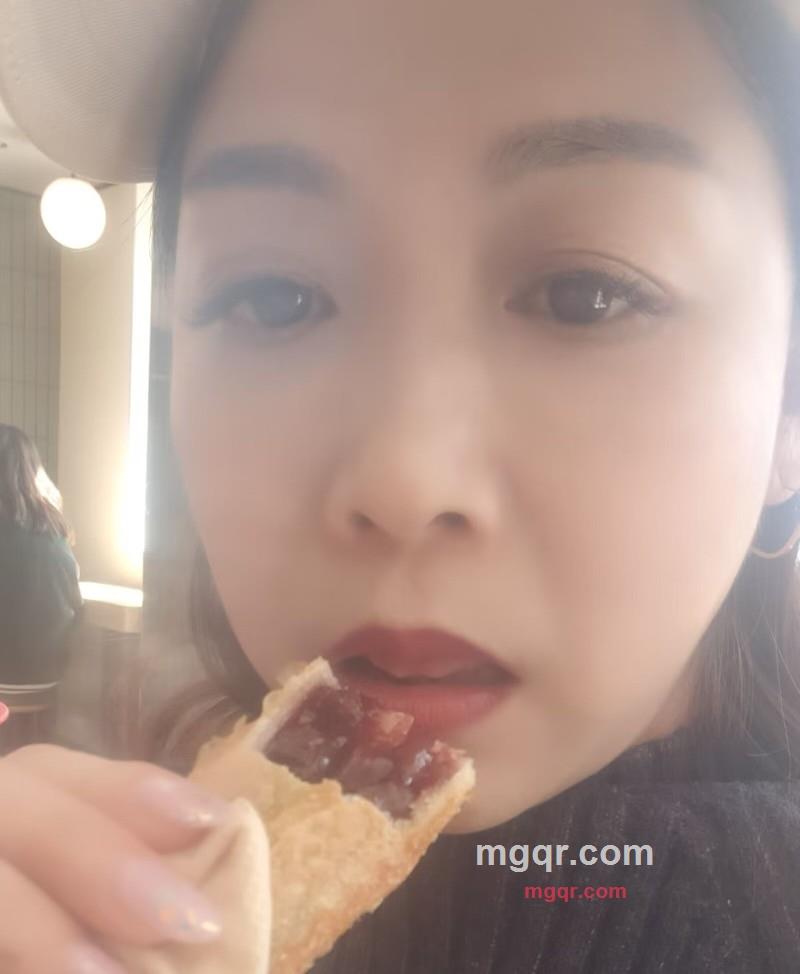 丑女也疯狂的第6张照片