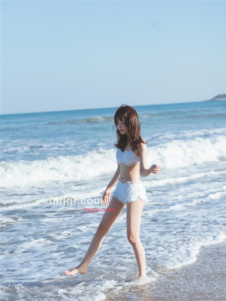 一个孤独美女的第1张照片