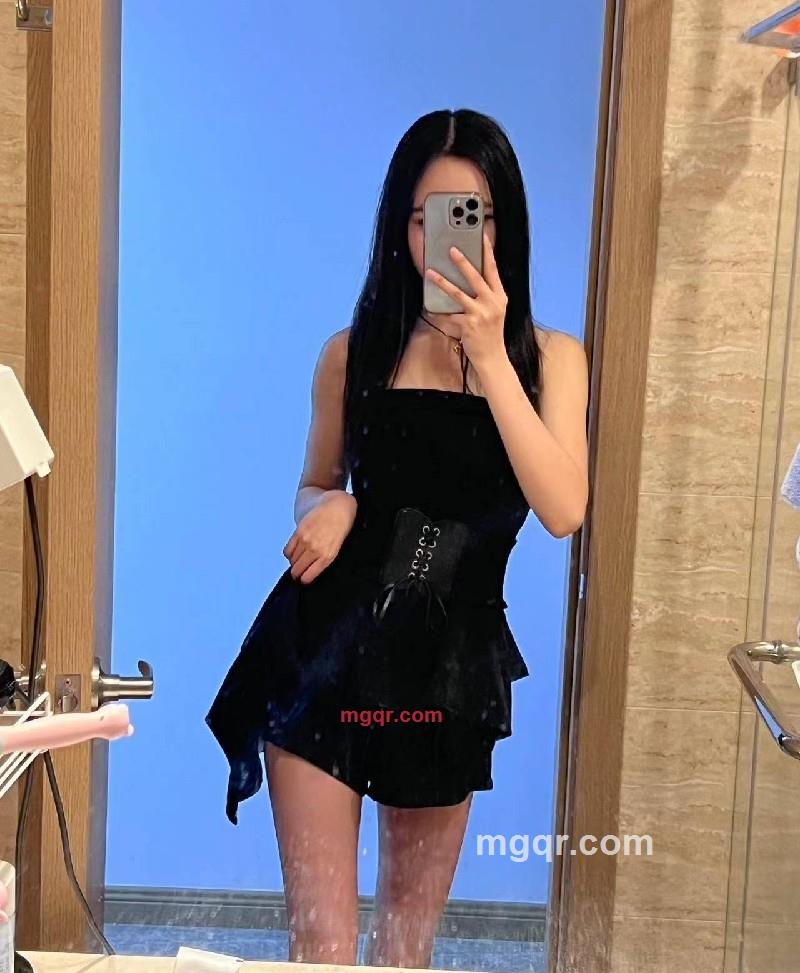 芹芹很温柔??的第7张照片