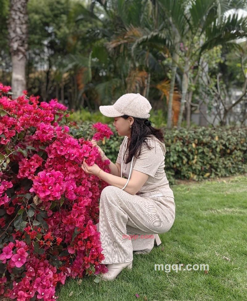 丑女也疯狂的第3张照片