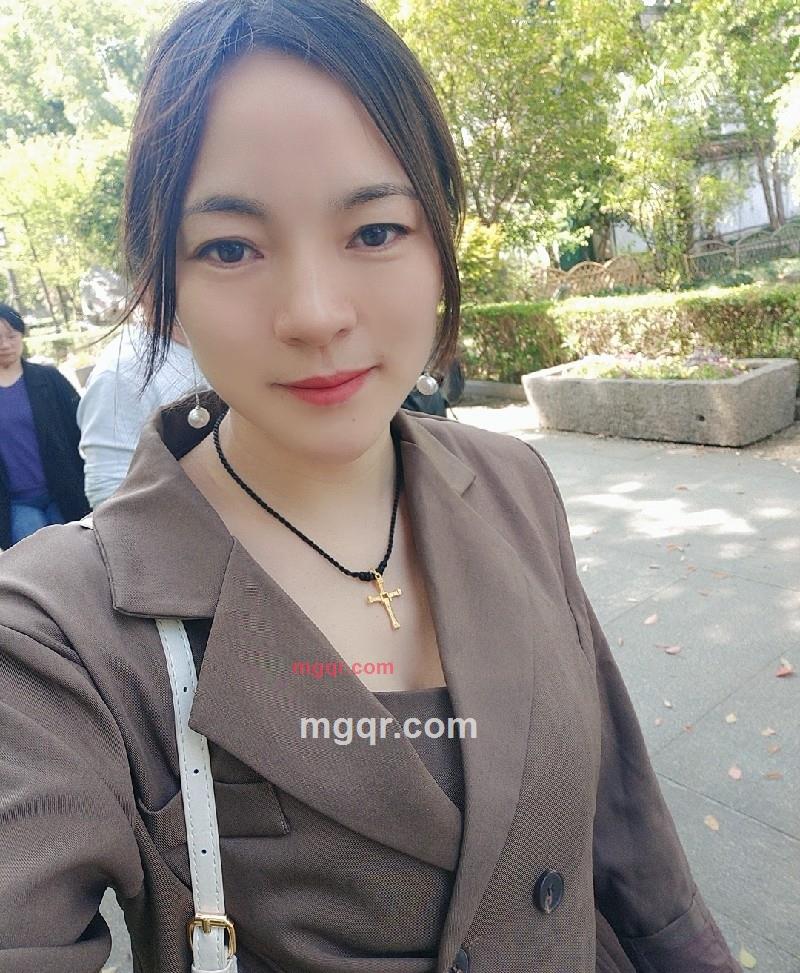 小,雪的第2张照片