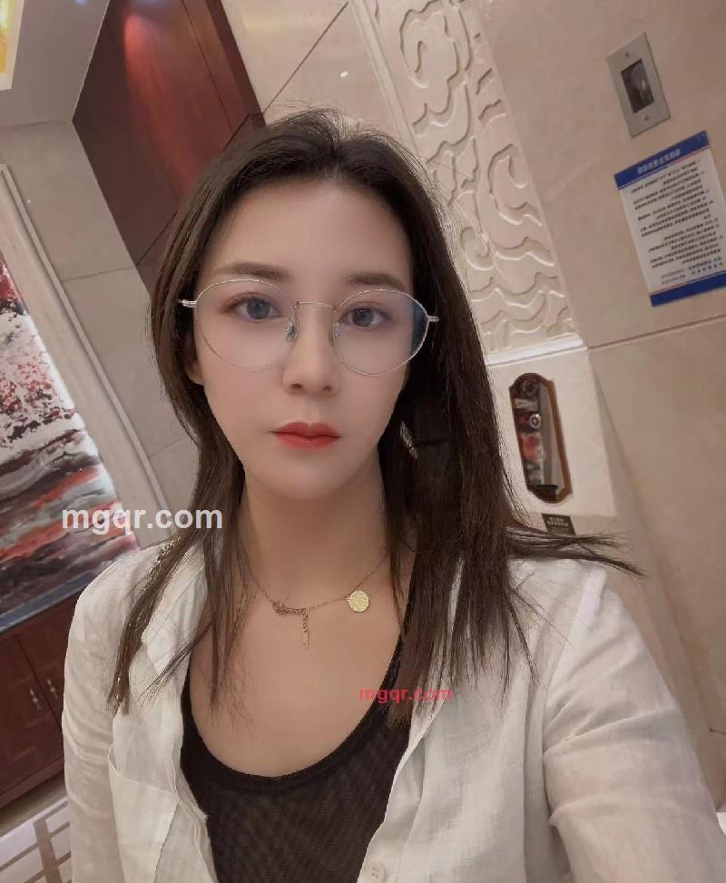 小女人王思琪的第5张照片