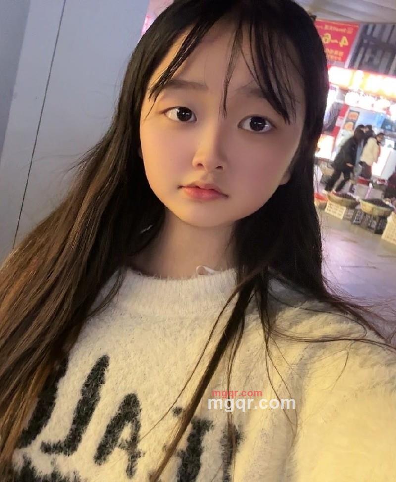 小洛璃的第4张照片