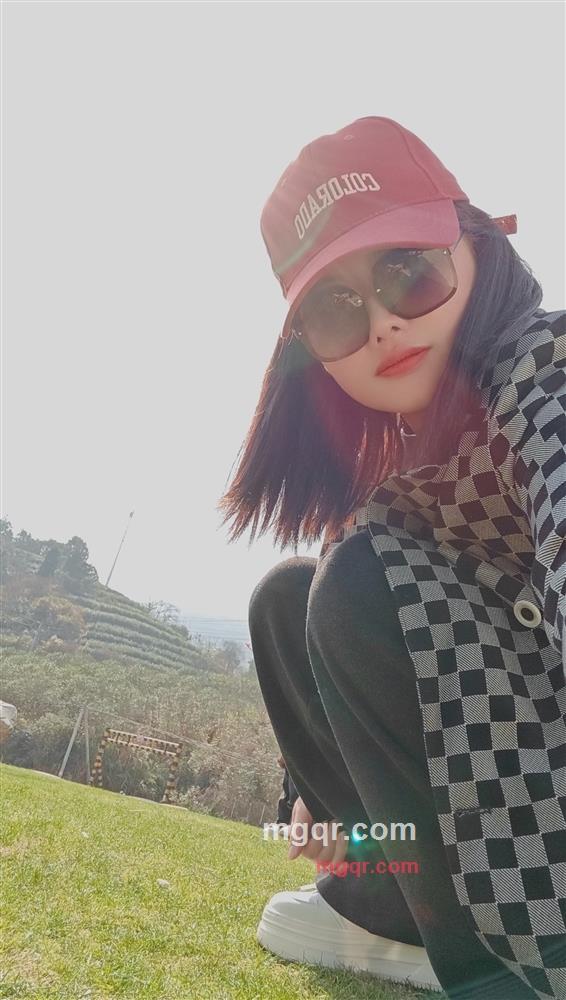 爱的魔力转圈圈的第2张照片