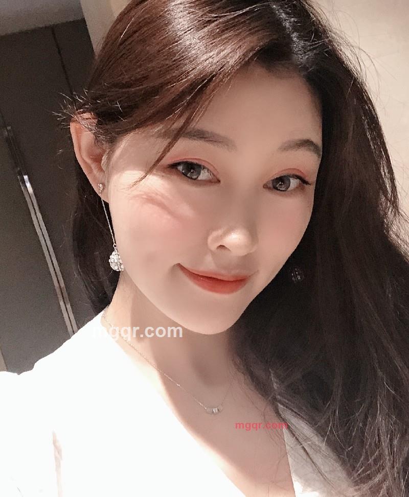 阿米莉亚的第7张照片