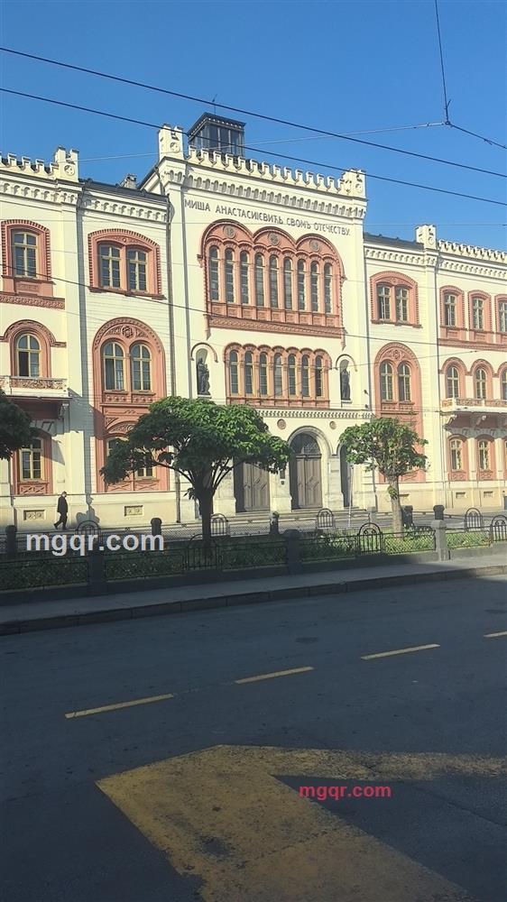 孤独的寡人的第6张照片