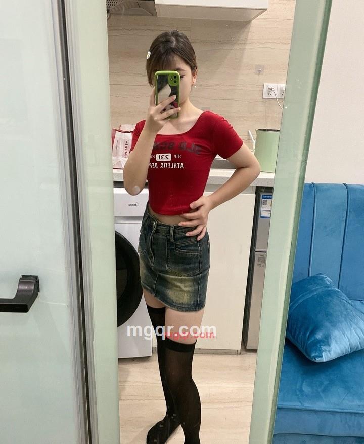 八月蜜桃的第1张照片