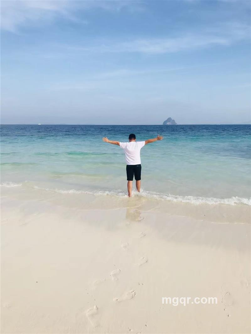 干净利落,善良的第1张照片